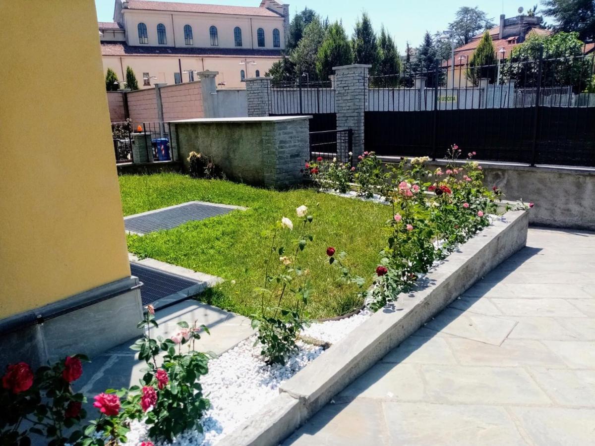 Residenza Martignoni Ex Antica Oasi Francescana Varese Exterior photo